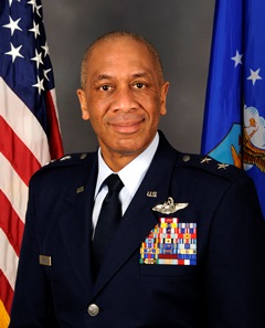 Picture of Colonel Leonard W. Isabelle Jr.
